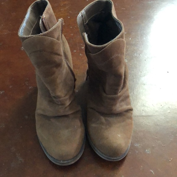 Brown Suede booties - Picture 3 of 3